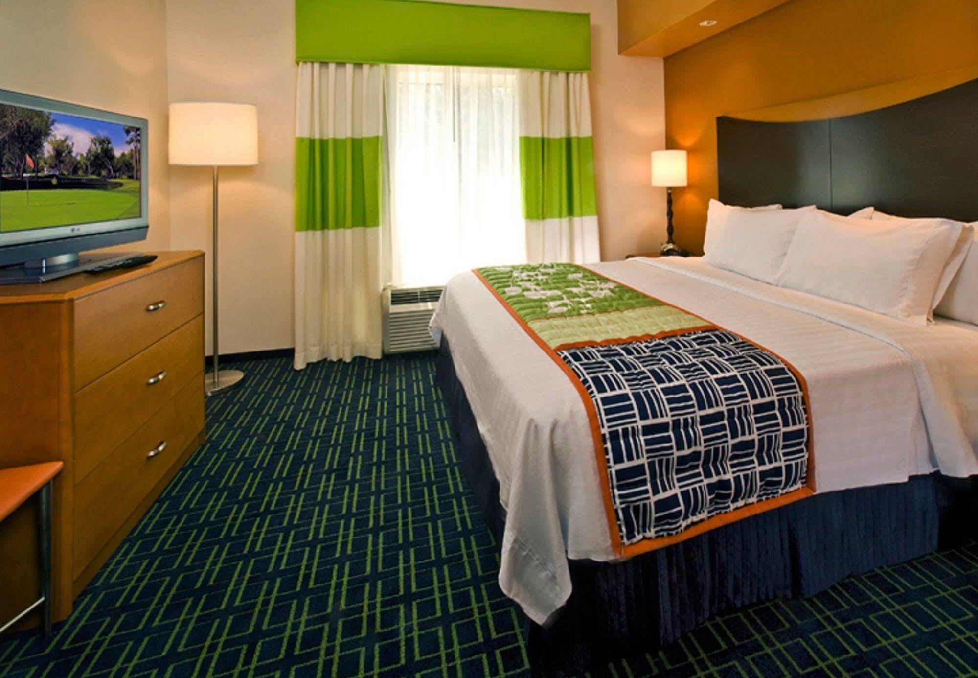 Fairfield Inn & Suites Jacksonville West/Chaffee Point Exteriér fotografie